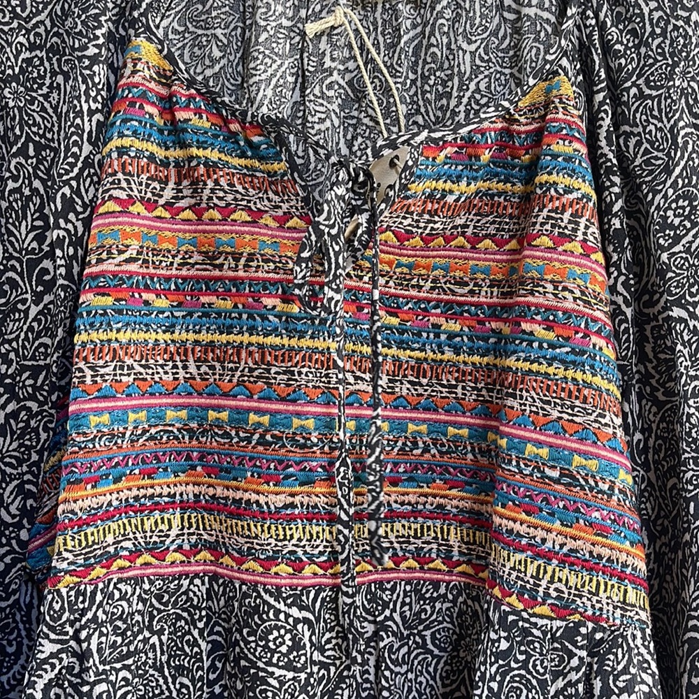 NWT Curvy Savanna Jane Boho Embroidered Top - Picture 8 of 9